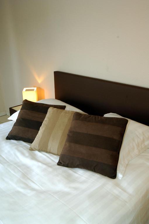 Hôtel Le Saint Loup Gembloux Chambre photo